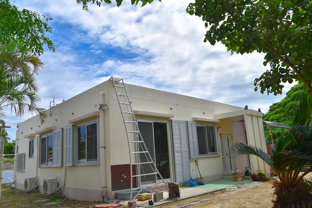 Guest House Waraemon Nago Exterior foto